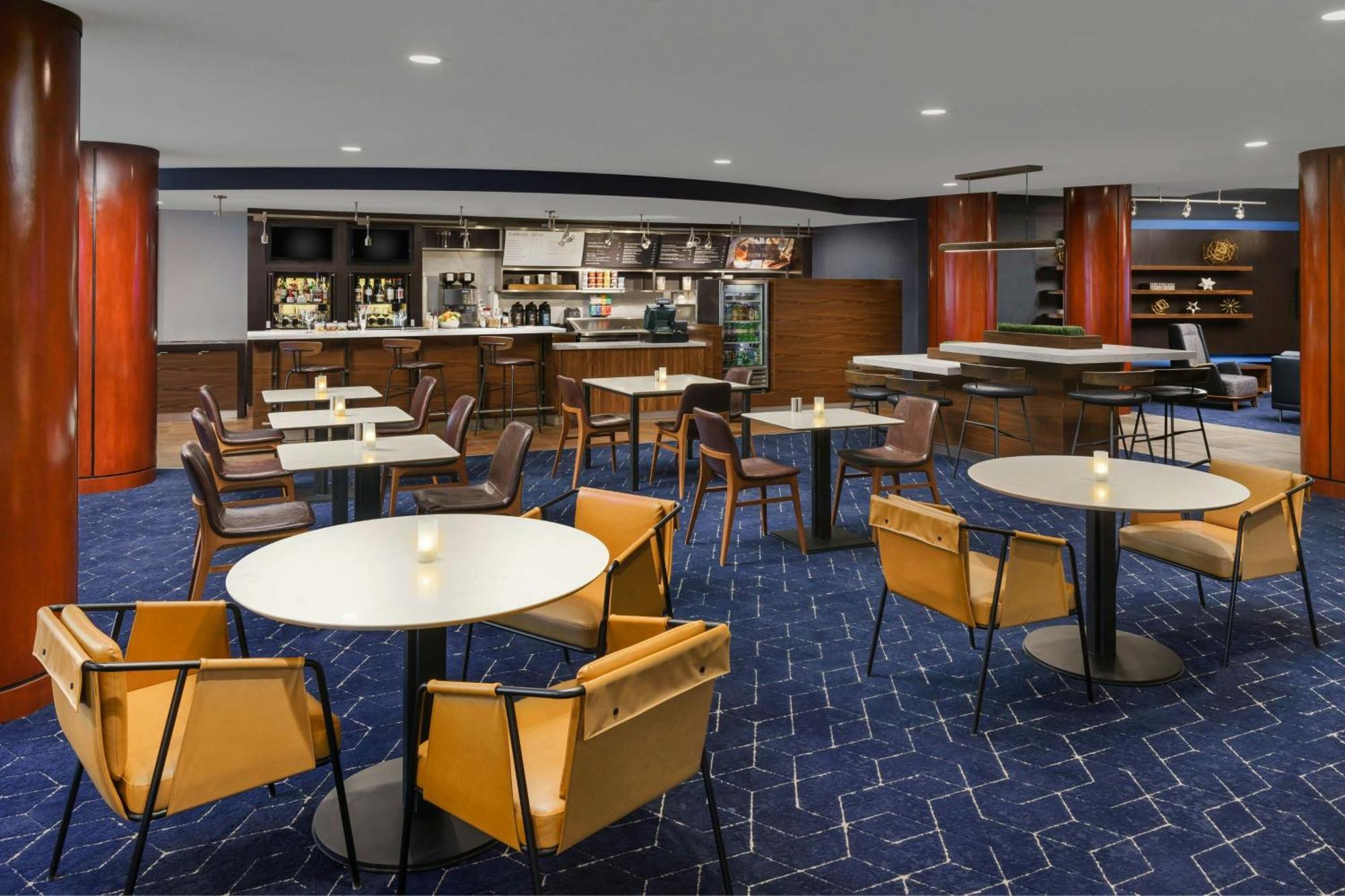 Courtyard Hartford Farmington Hotel Exterior photo